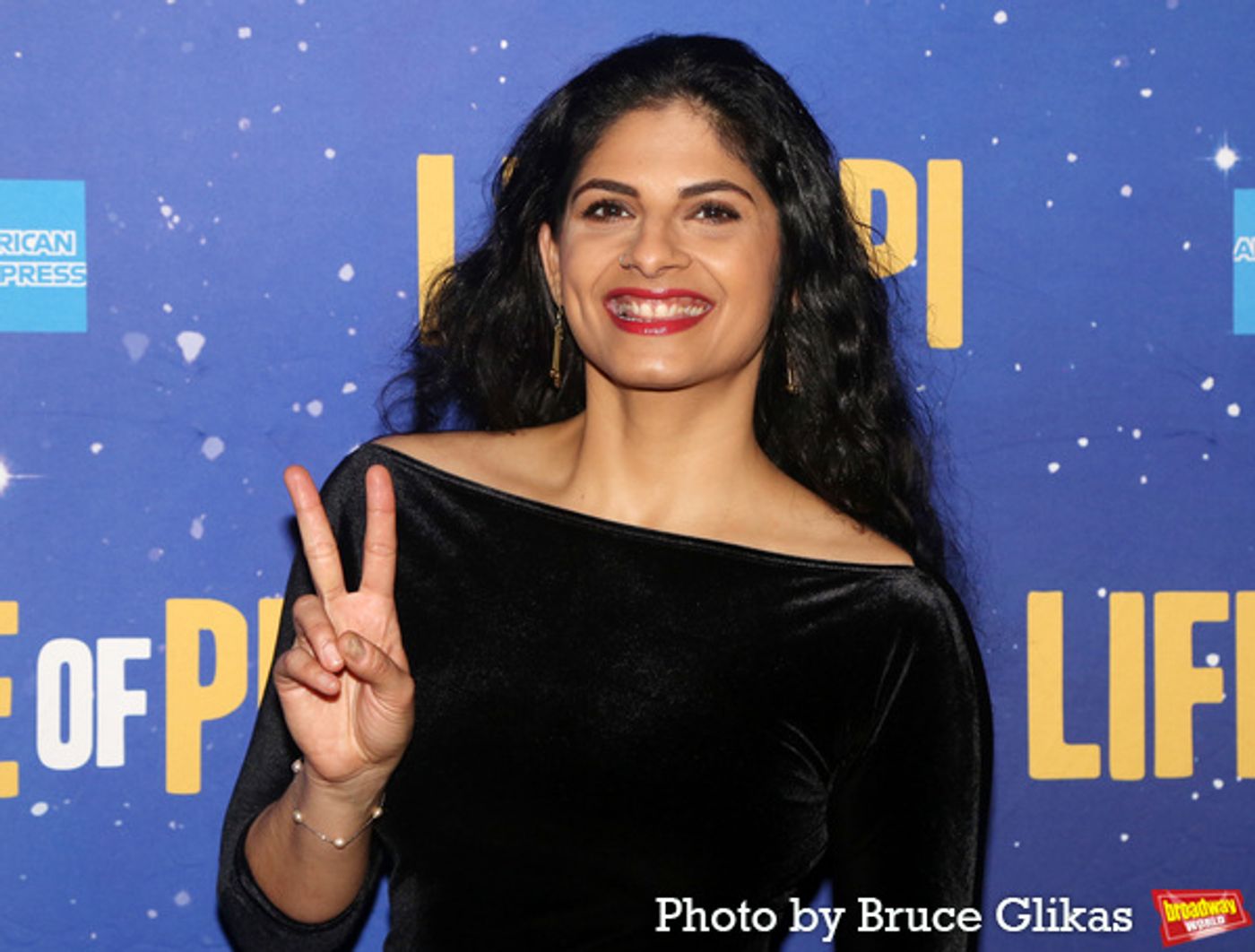 Photos: The Company of LIFE OF PI Meets the Press!  Image