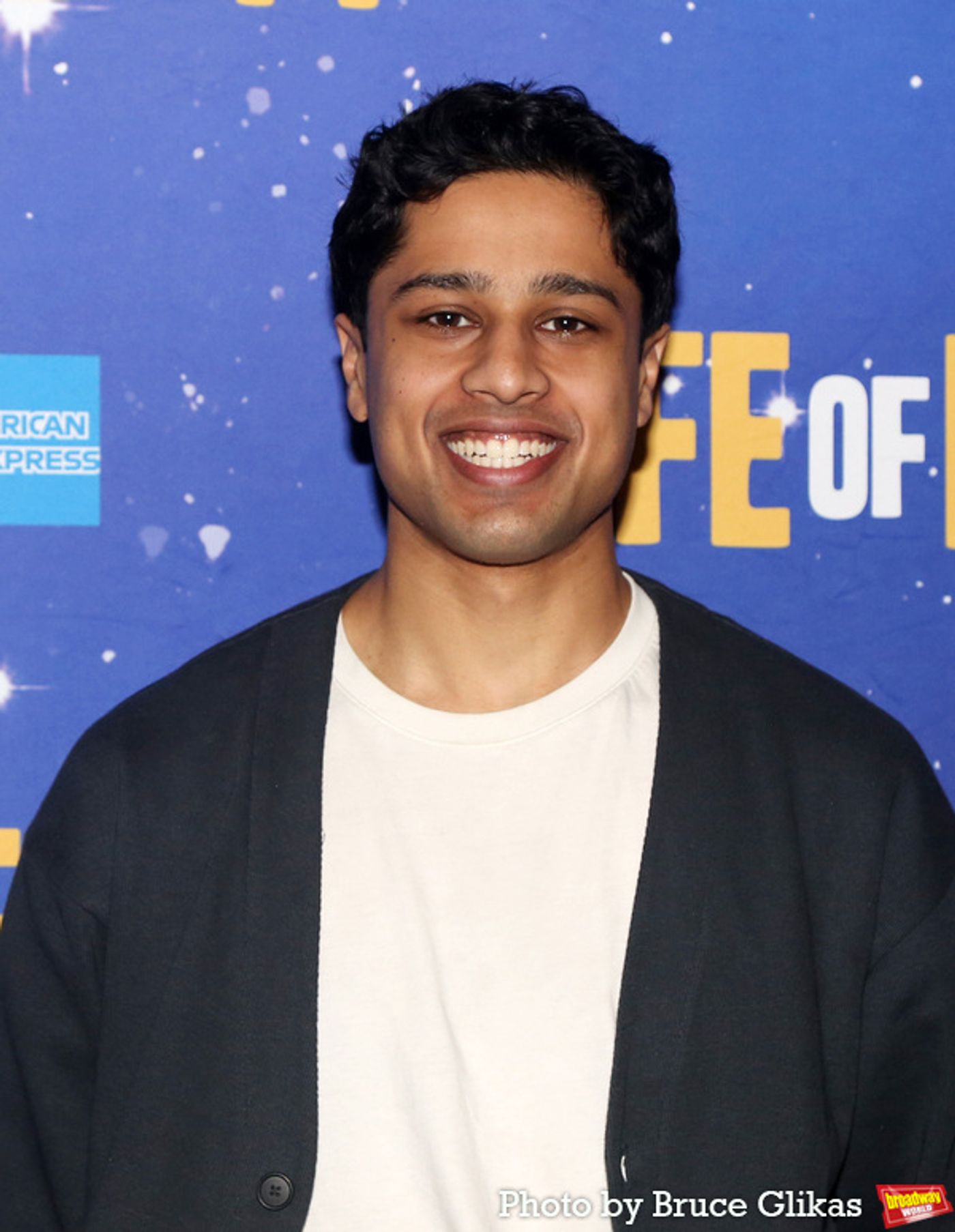 Photos: The Company of LIFE OF PI Meets the Press!  Image
