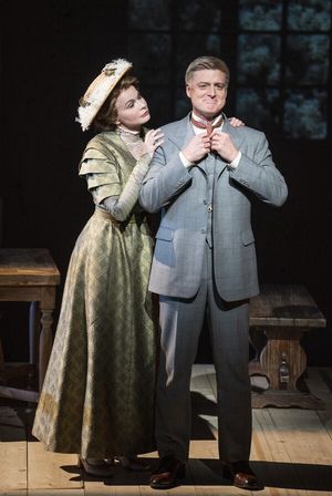 Stacie Bono and Sean Allan Krill @ BroadwayWorld Stacie Bono and Sean Allan Krill Photo