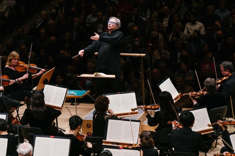 Review: MICHAEL TILSON THOMAS CONDUCTS THE NY PHILHARMONIC at David Geffen Hall Image