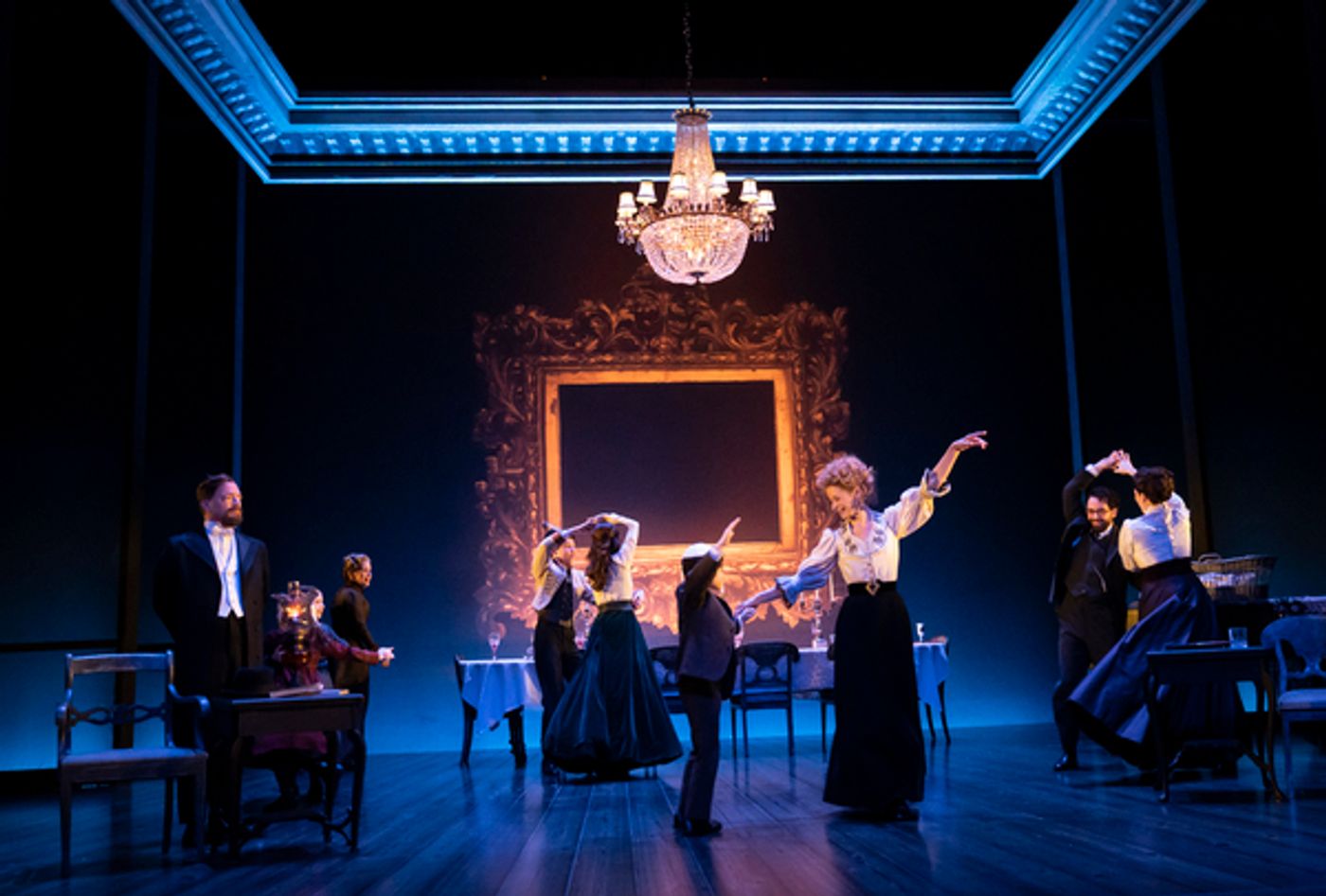 Photos: See Joshua Malina, Brandon Uranowitz & More in New LEOPOLDSTADT Images  Image