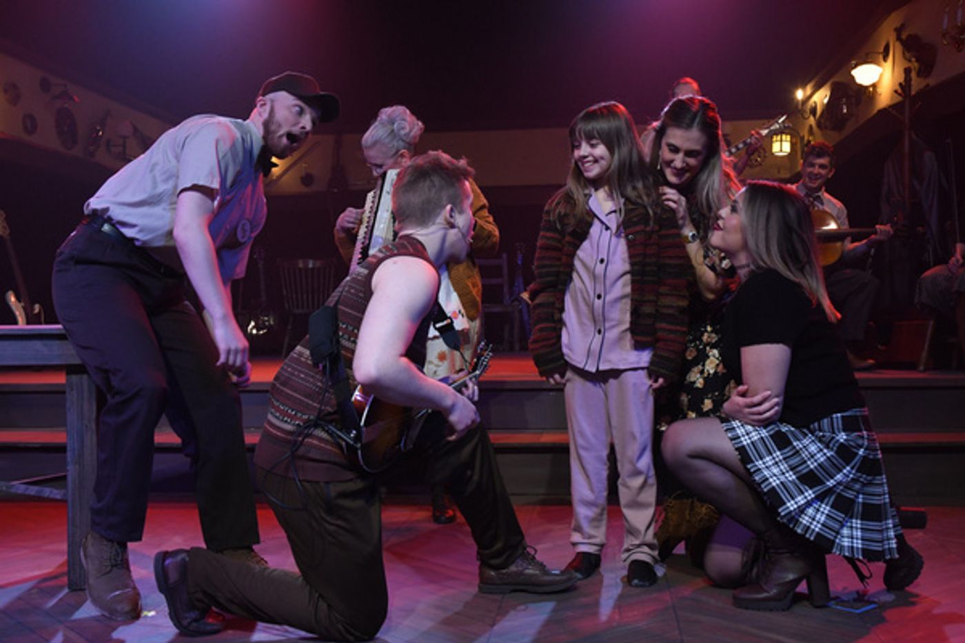 Photos: First Look at ONCE at Pittsburgh Musical Theater  Image