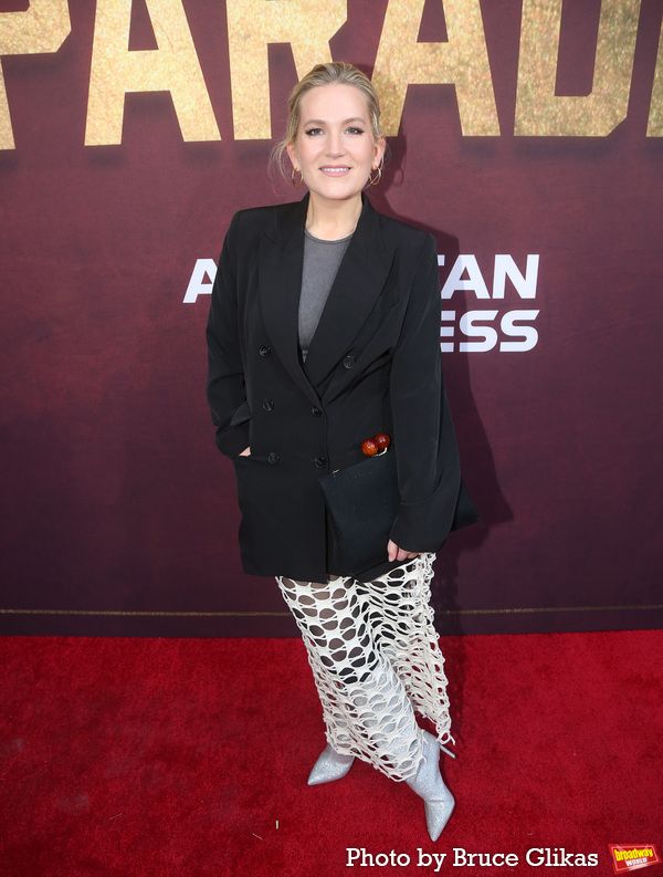 Lora Lee Gayer Photo