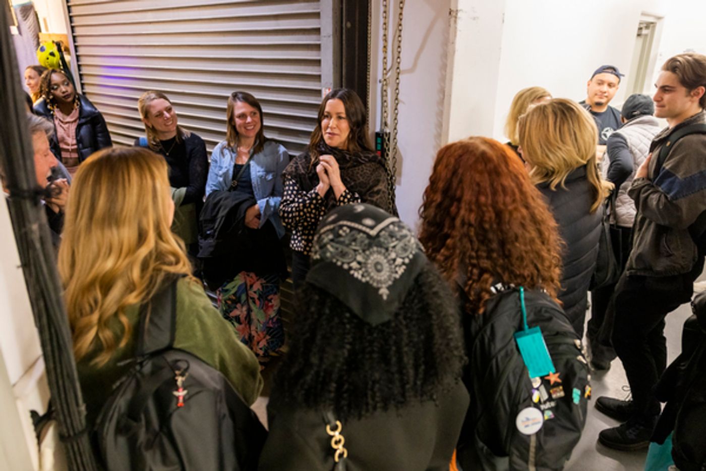 Photos: Alanis Morissette Visits The Cast Of JAGGED LITTLE PILL Backstage At The National Theater  Image