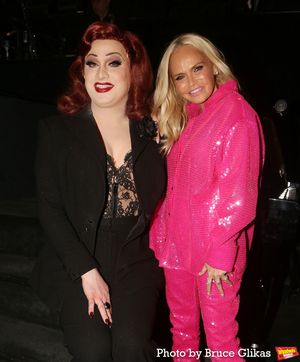 Jinkx Monsoon and Kristin Chenoweth  Photo