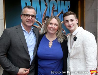 Aydin Eyikan and his parents  Photo