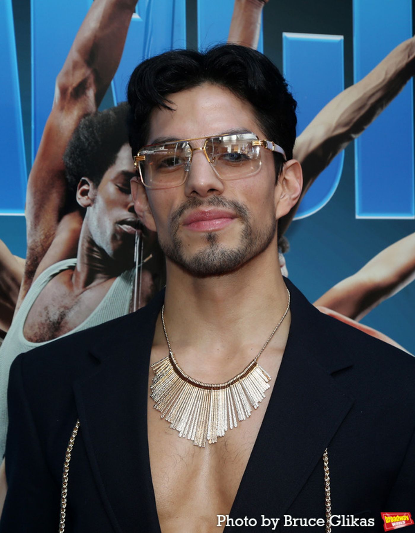 Photos: DANCIN' Company Walks the Red Carpet on Opening Night  Image