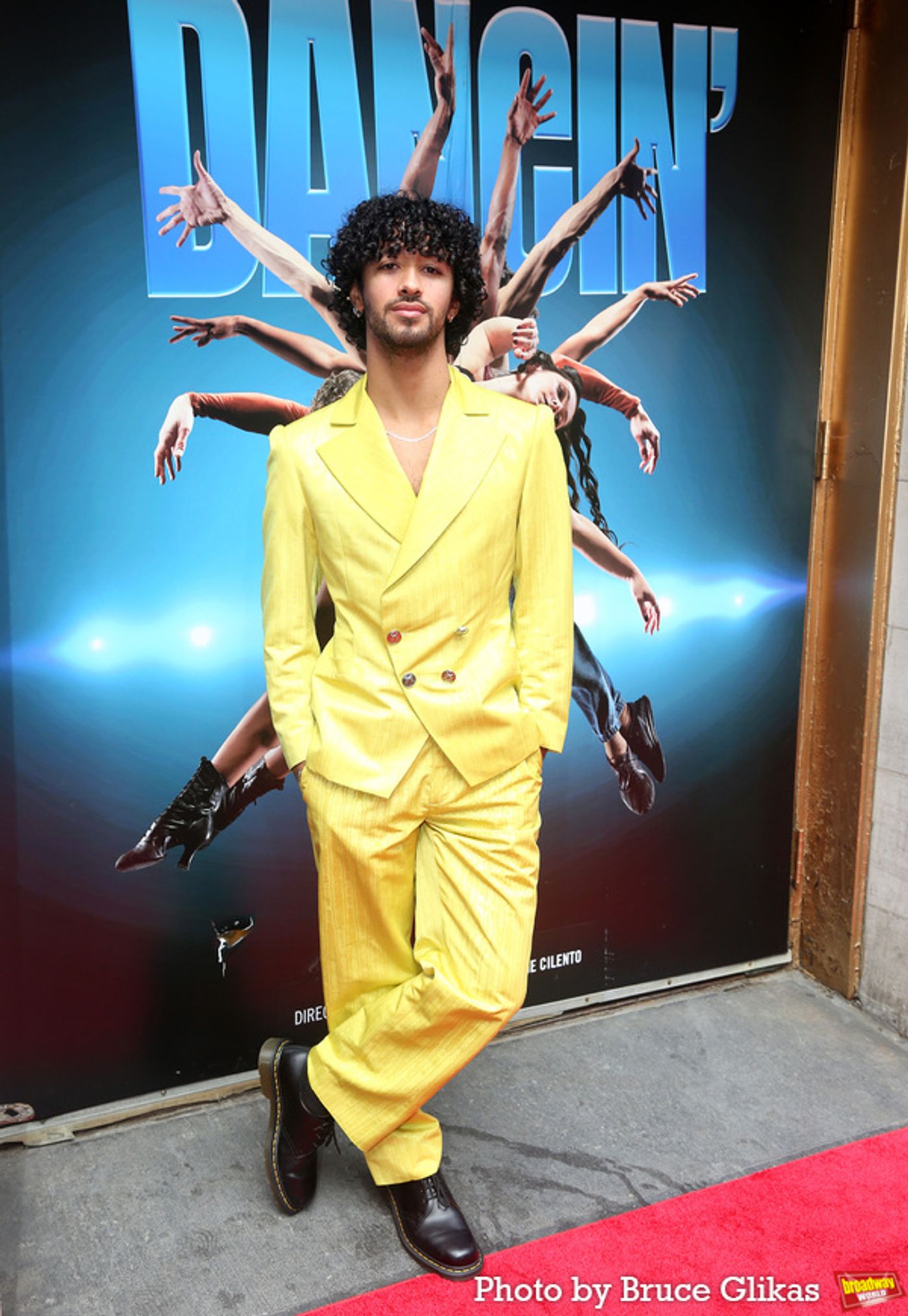 Photos: DANCIN' Company Walks the Red Carpet on Opening Night  Image