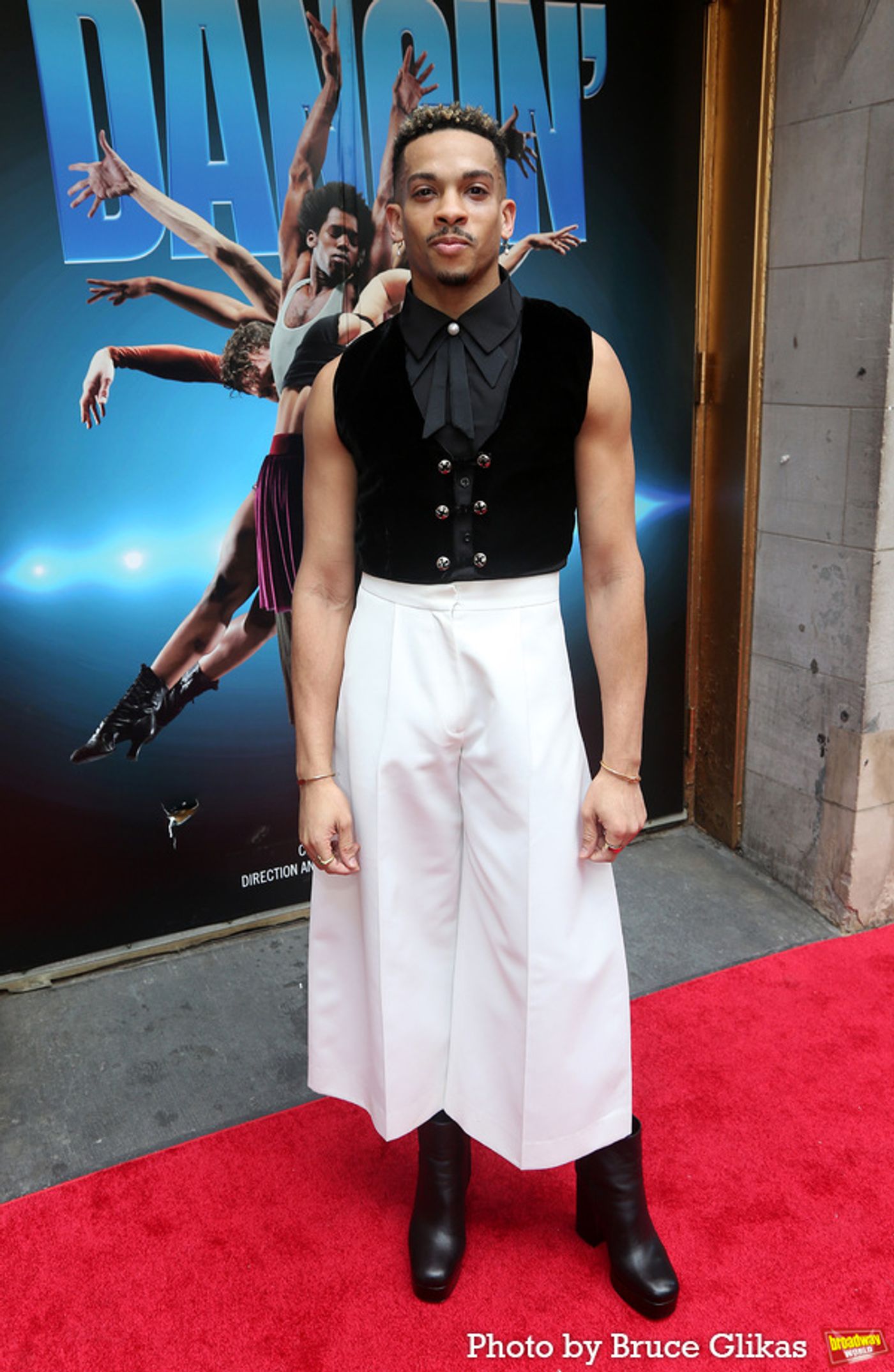 Photos: DANCIN' Company Walks the Red Carpet on Opening Night  Image