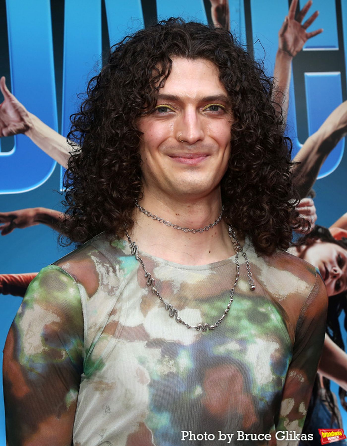 Photos: DANCIN' Company Walks the Red Carpet on Opening Night  Image