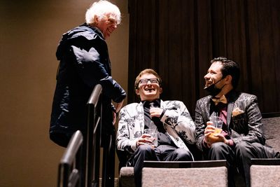Austin Pendleton with audience members Photo