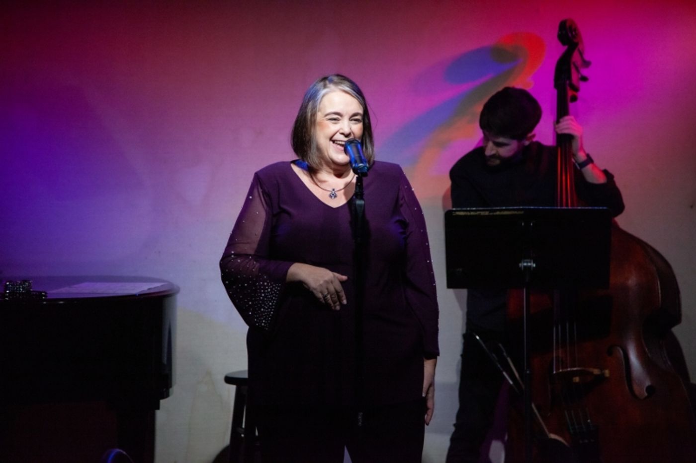 Review: Sarah Carson Charms Don't Tell Mama Audience With ENGLAND AND AMERICA - A TRANS-ATLANTIC LOVE STORY Review: Sarah Carson Charms Don't Tell Mama Audience With ENGLAND AND AMERICA - A TRANS-ATLANTIC LOVE STORY Image