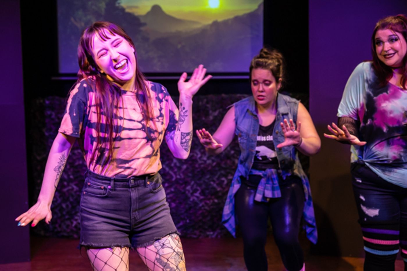 Photos: First look at CYCLODRAMA's TRIASSIC PARQ THE MUSICAL  Image