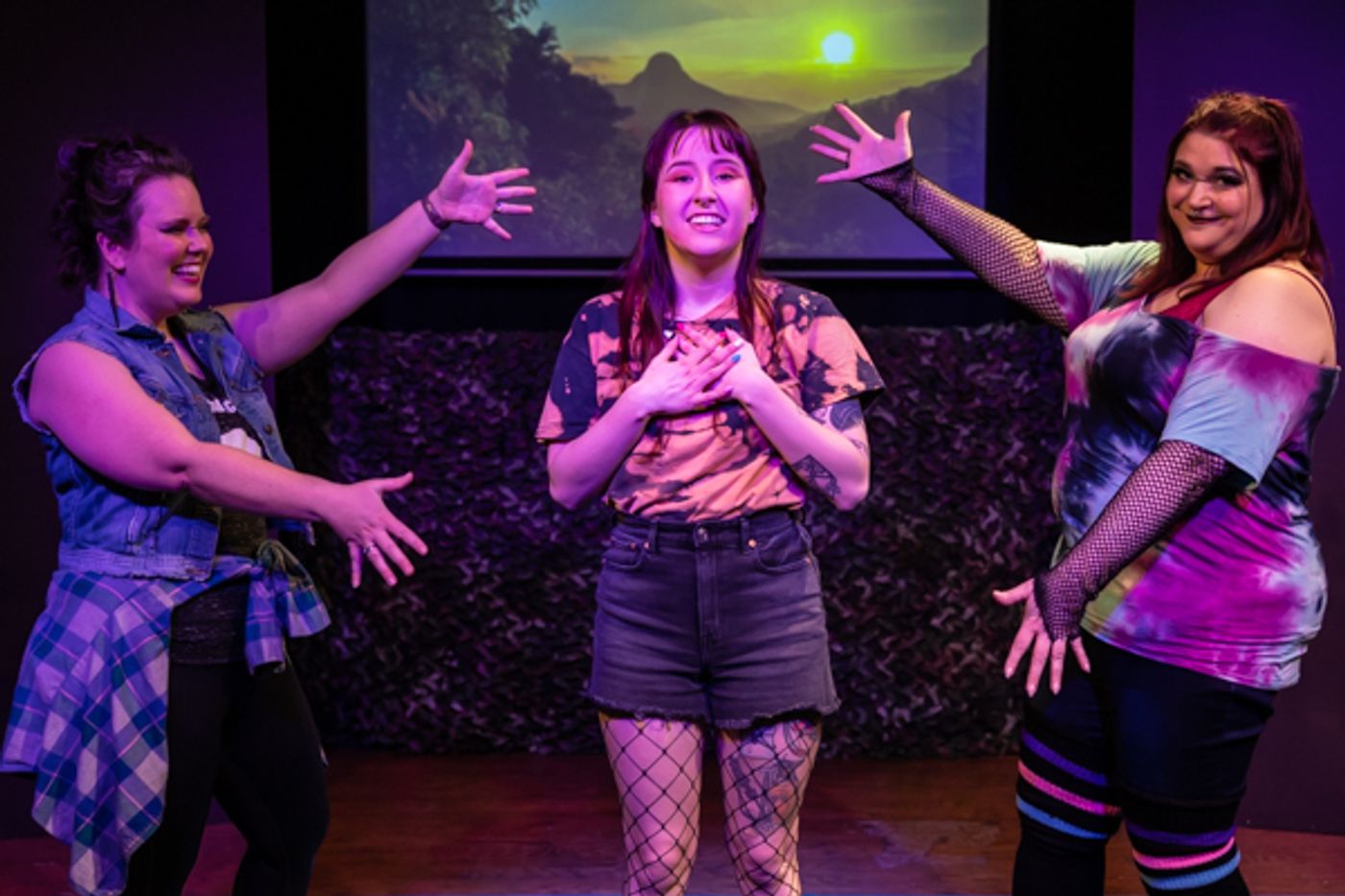 Photos: First look at CYCLODRAMA's TRIASSIC PARQ THE MUSICAL  Image