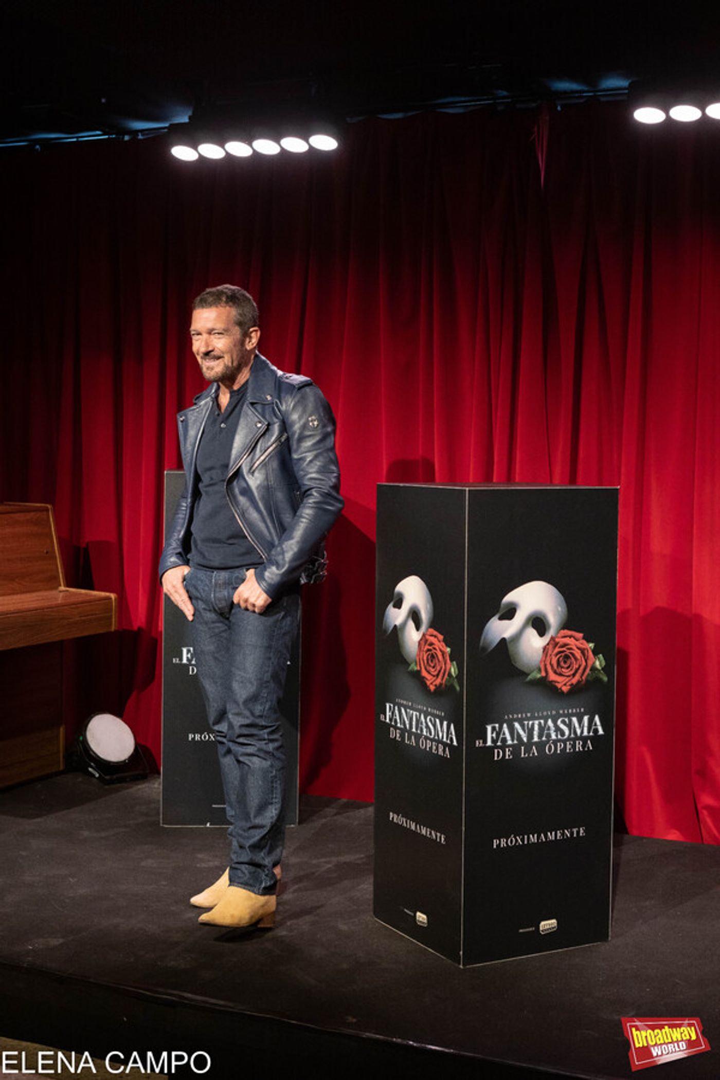 Photos: Antonio Banderas acude a las audiciones de EL FANTASMA DE LA ÓPERA  Image