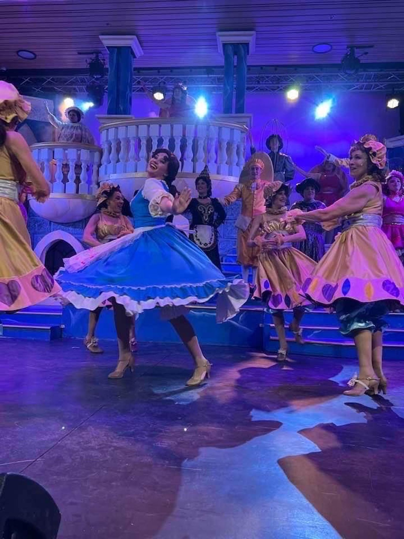 Review: BEAUTY AND THE BEAST at Desert Theatricals At Rancho Mirage Amphitheater  Image