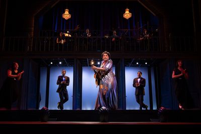 Carrie Compere and the cast of the musical SHOUT SISTER SHOUT! Photo