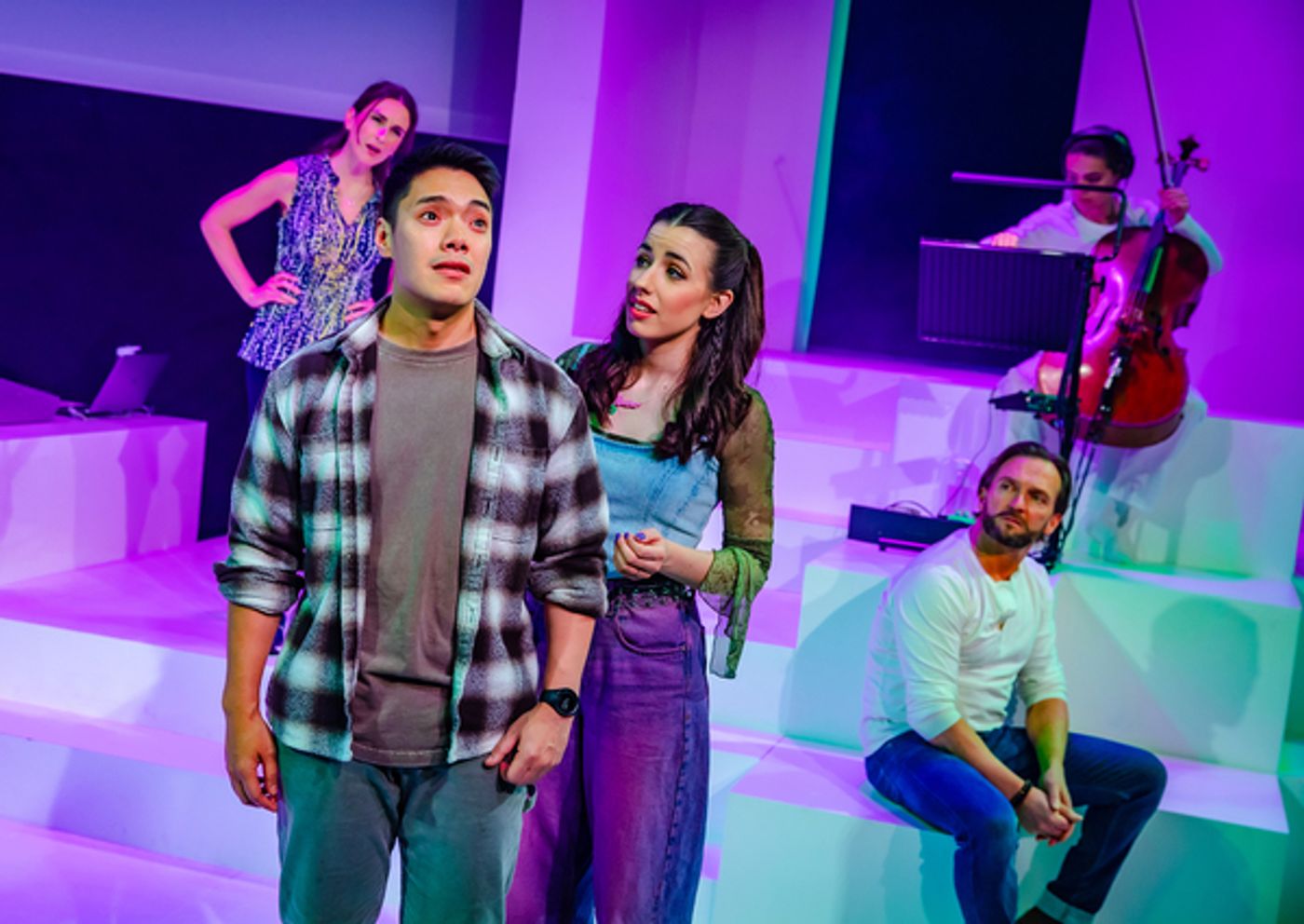 Photos: First Look at KILLING THE CAT at Riverside Studios Photos: First Look at KILLING THE CAT at Riverside Studios Image