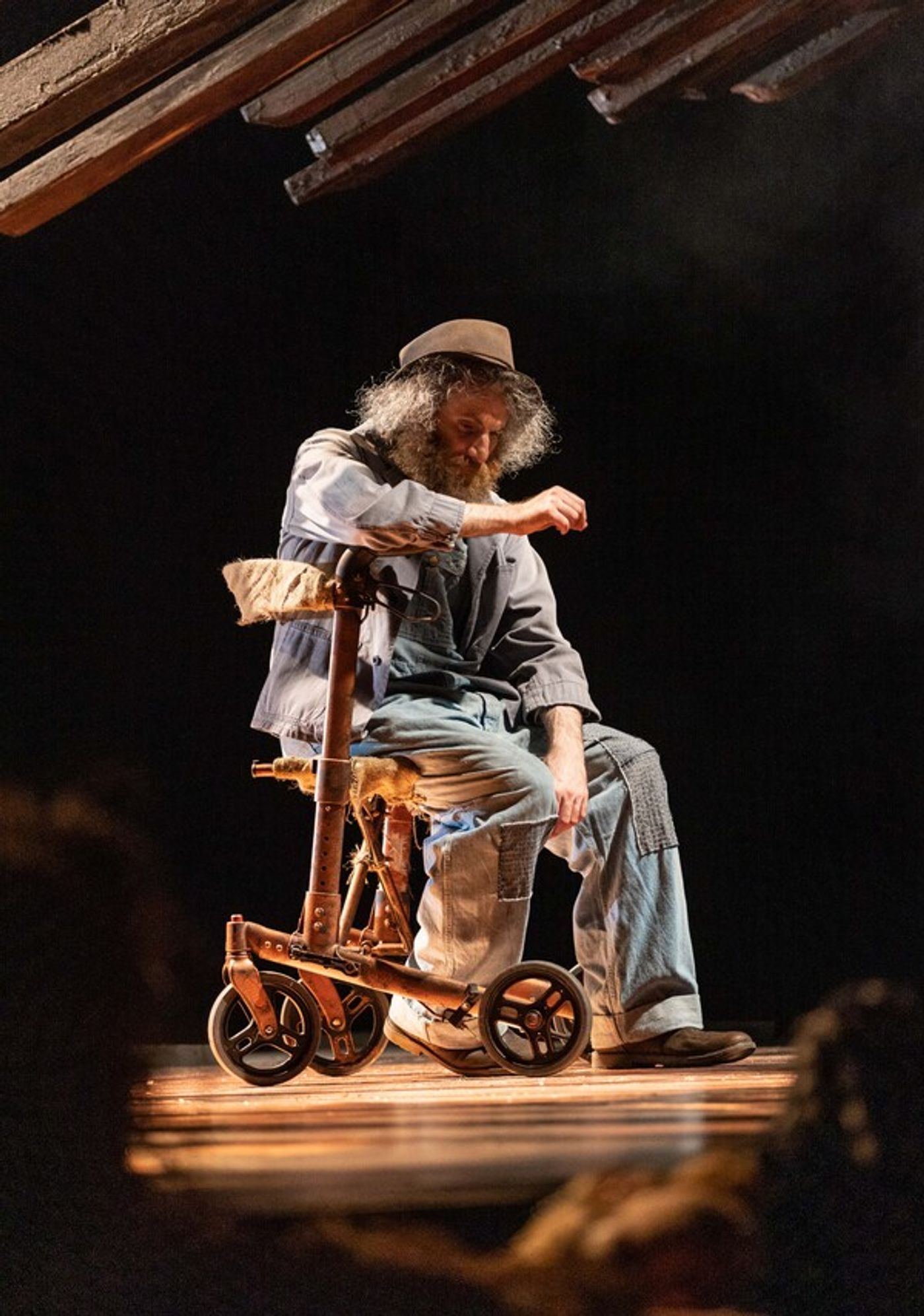 Photos: First Look at OF MICE AND MEN at Birmingham Rep  Image