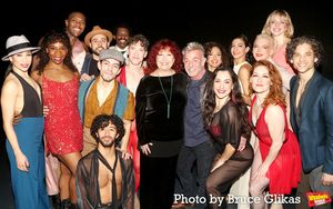 Melissa Manchester and The Cast of "Dancin'" Photo