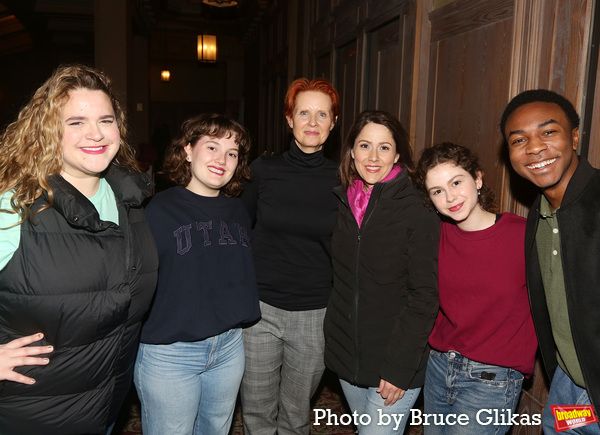 Bonnie Milligan, Nina White, Cynthia Nixon, Ally Mauzey, Skye Alyssa Friedman and Fer Photo