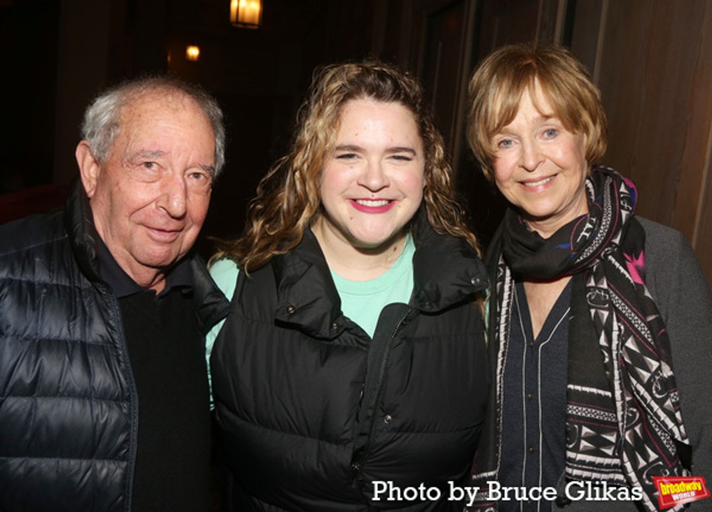 Photos: Cynthia Nixon, Jill Eikenberry, and Michael Tucker visit KIMBERLY AKIMBO  Image
