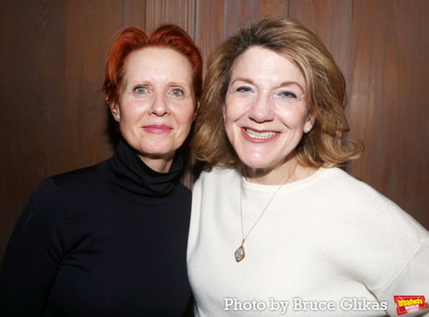Photos: Cynthia Nixon, Jill Eikenberry, and Michael Tucker visit KIMBERLY AKIMBO  Image