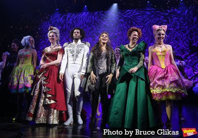 Morgan Higgins, Grace McLean, Jordan Dobson, Linedy Genao, Carolee Carmello and Sammi Photo