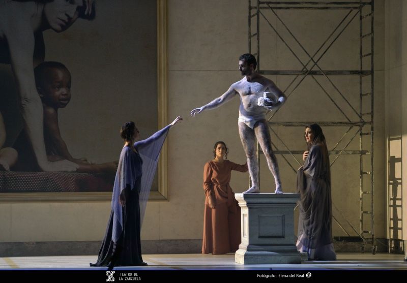 Interviews: Hablamos con Manuela Velasco y Maria Hinojosa Montenegro sobre LA VIOLACIÓN DE LUCRECIA  Image