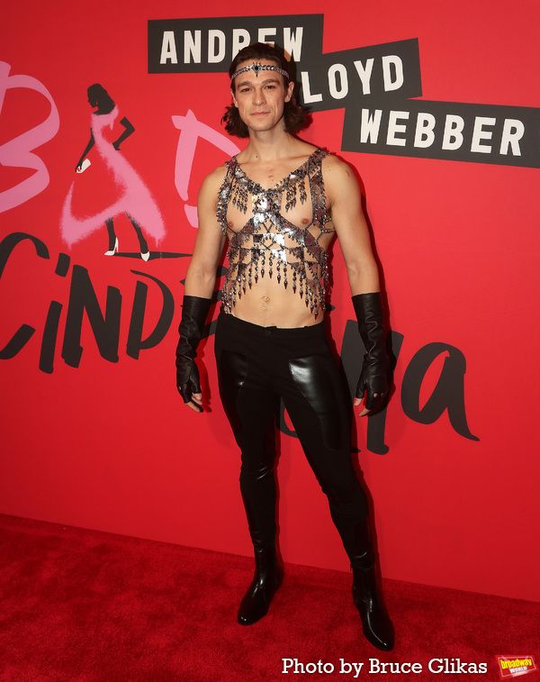 Photos: BAD CINDERELLA Cast & Creatives Walk the Red Carpet on Opening Night — photo 53 of 108