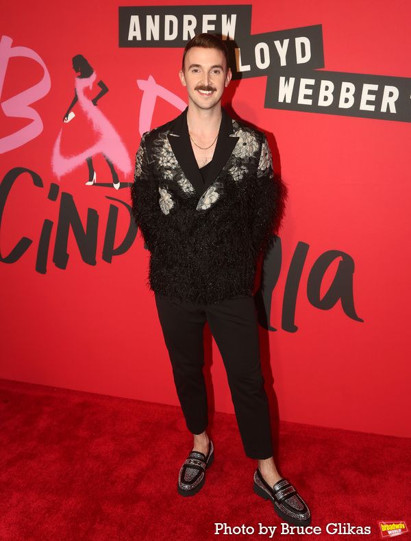 Photos: BAD CINDERELLA Cast & Creatives Walk the Red Carpet on Opening Night — photo 55 of 108