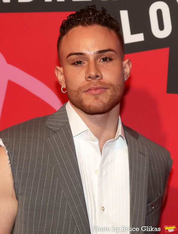 Photos: BAD CINDERELLA Cast & Creatives Walk the Red Carpet on Opening Night — photo 58 of 108