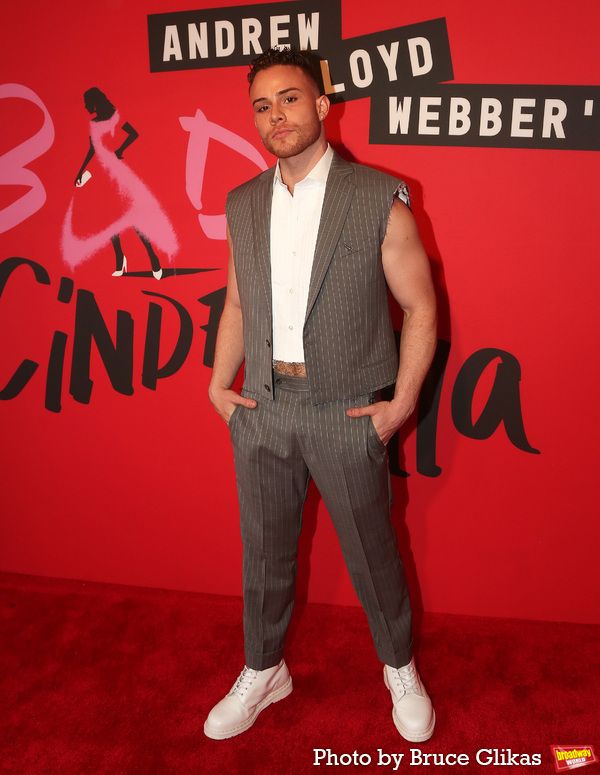 Photos: BAD CINDERELLA Cast & Creatives Walk the Red Carpet on Opening Night — photo 59 of 108
