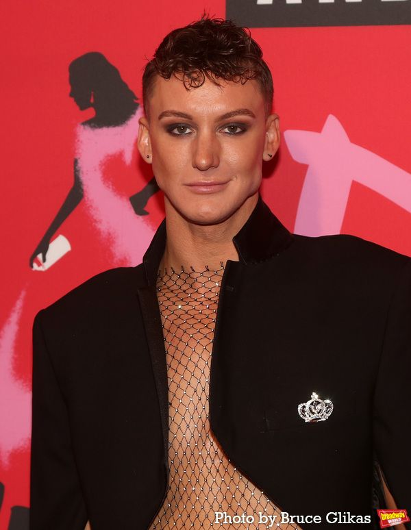 Photos: BAD CINDERELLA Cast & Creatives Walk the Red Carpet on Opening Night — photo 60 of 108