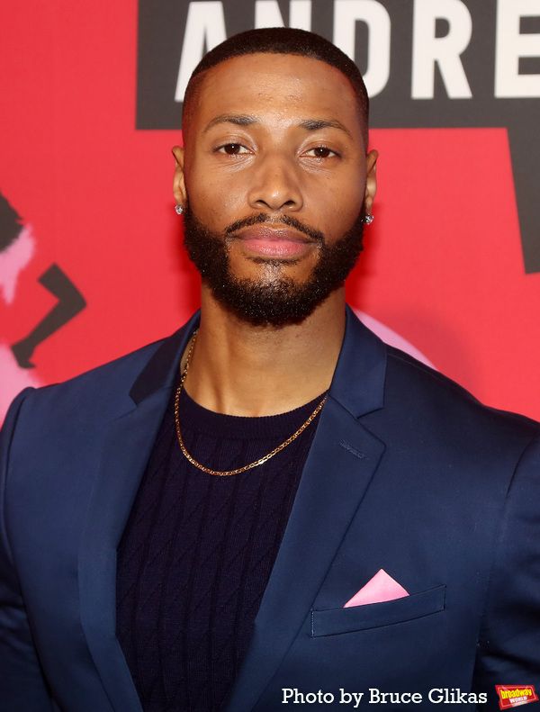 Photos: BAD CINDERELLA Cast & Creatives Walk the Red Carpet on Opening Night — photo 67 of 108
