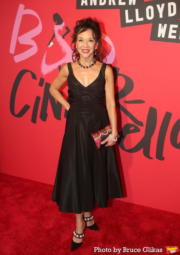 Photos: BAD CINDERELLA Cast & Creatives Walk the Red Carpet on Opening Night — photo 42 of 108