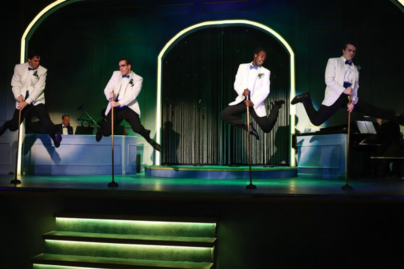 Photos: First Look At FOREVER PLAID At Plaza's Broadway Long Island  Image