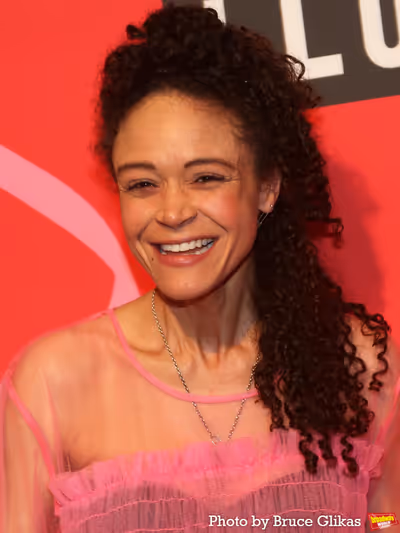 Amber Gray Photo