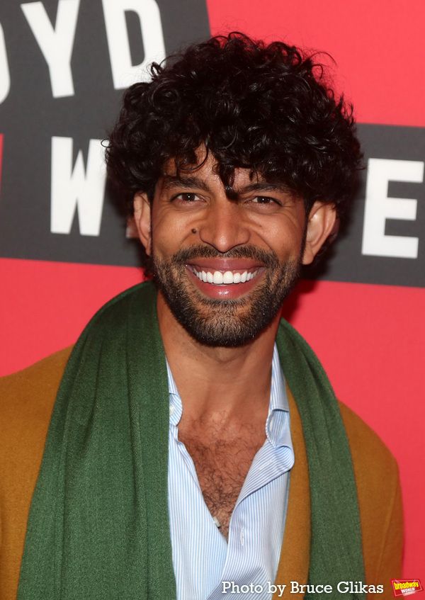 Photos: Stars Arrive on the BAD CINDERELLA Opening Night Red Carpet — photo 87 of 110
