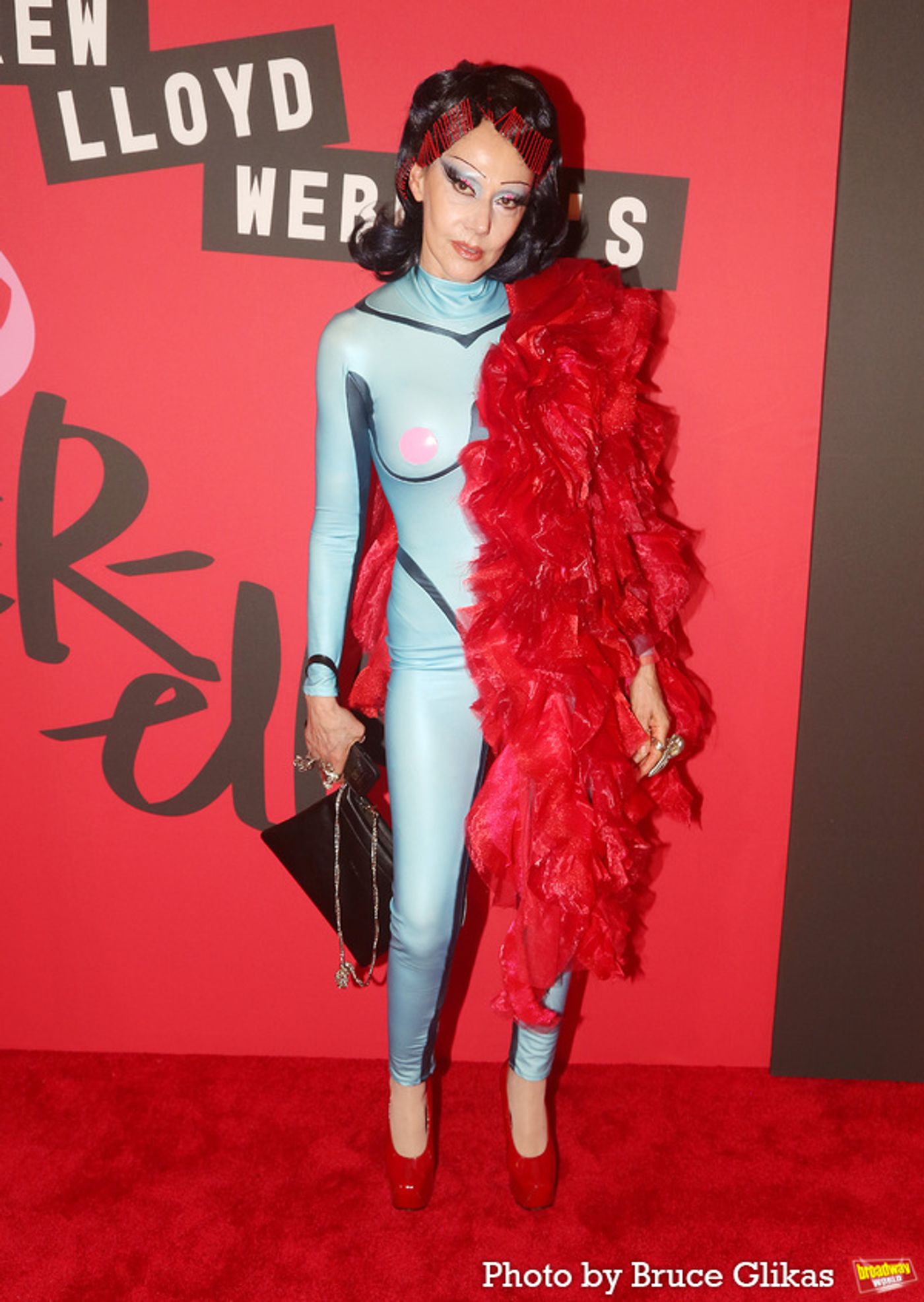 Photos: Stars Arrive on the BAD CINDERELLA Opening Night Red Carpet  Image