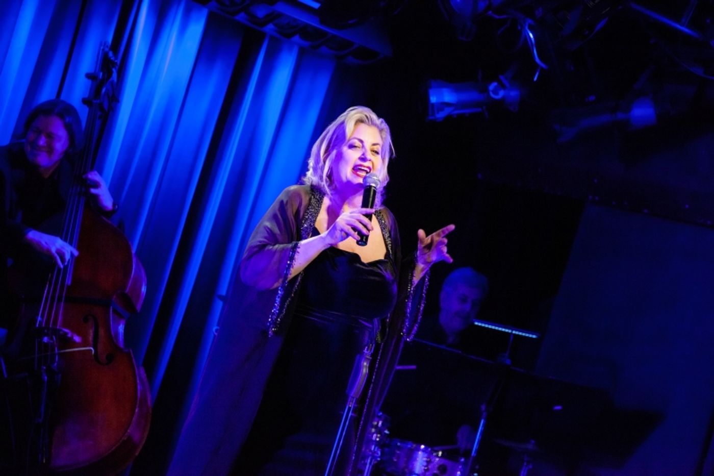 Review: Diane D'Angelo Lands Happily at The Laurie Beechman Theatre in DESTINATION MOON Review: Diane D'Angelo Lands Happily at The Laurie Beechman Theatre in DESTINATION MOON Image