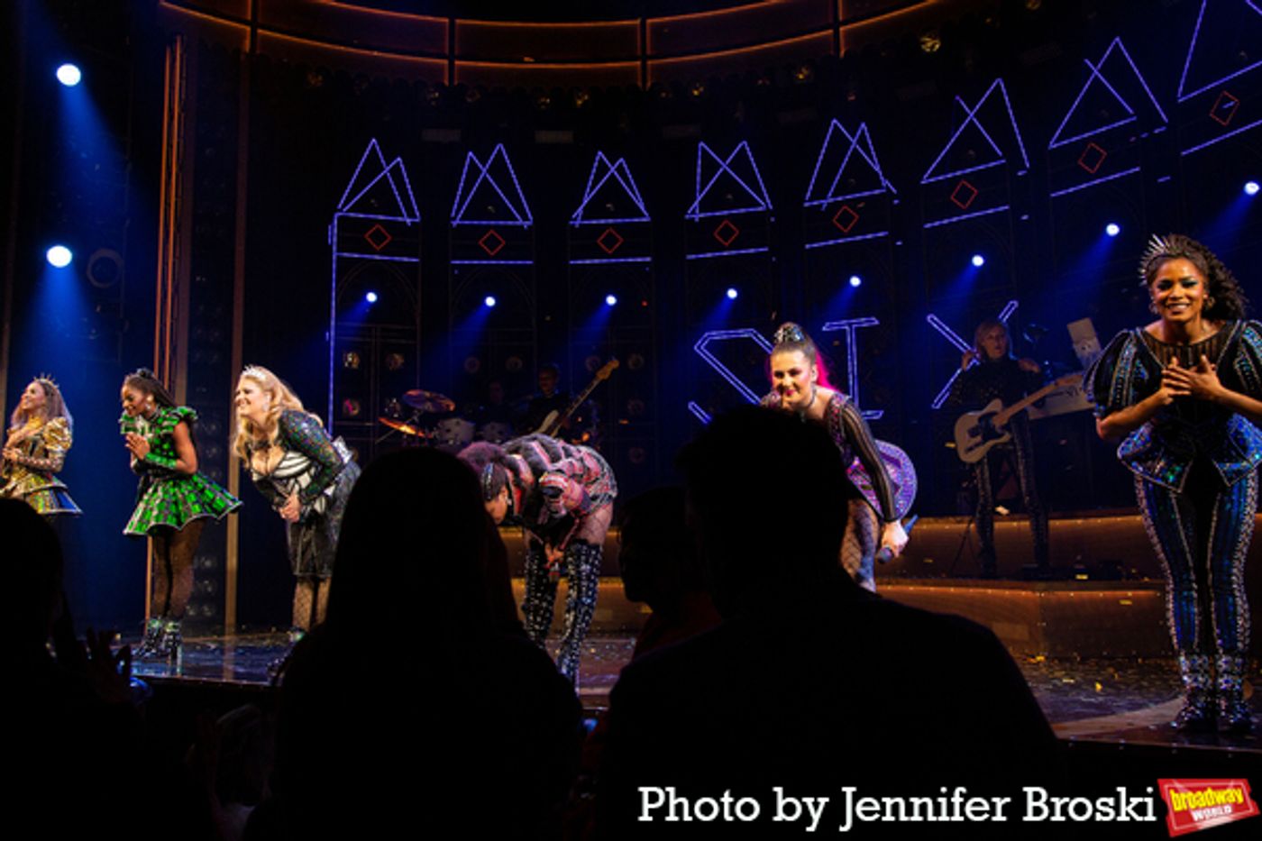 Photos: SIX Celebrates 600 Performances on Broadway  Image