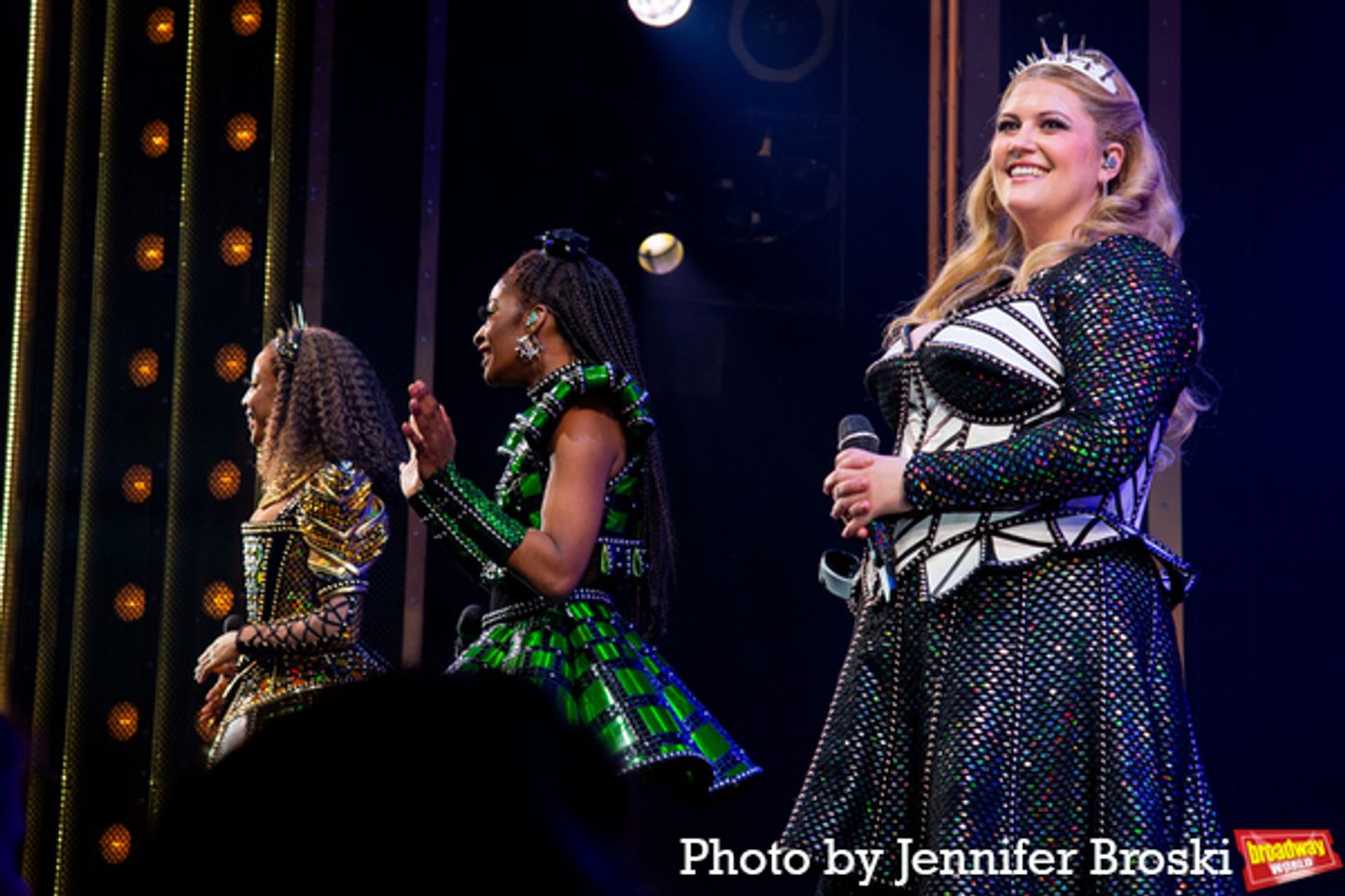 Photos: SIX Celebrates 600 Performances on Broadway  Image