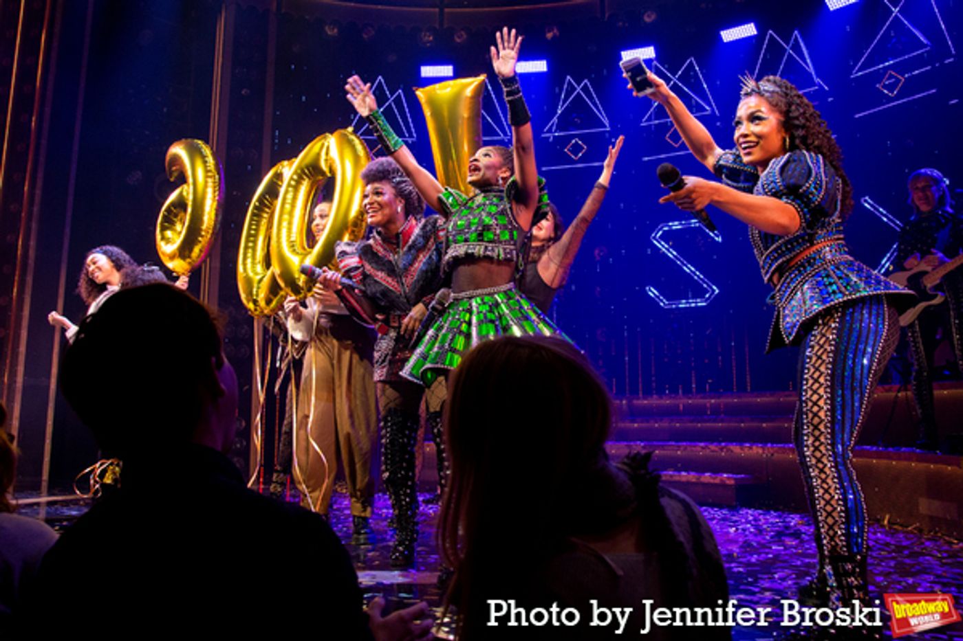 Photos: SIX Celebrates 600 Performances on Broadway  Image