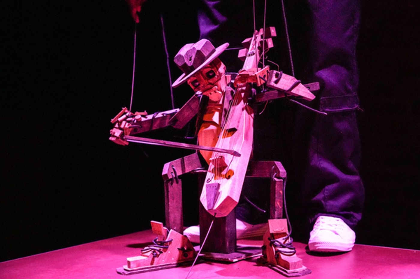 Photos: First Look at THE HIP HOPERA OF 5P1N0K10 at La MaMa  Image