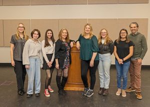 Heidi Schreck with cast Photo