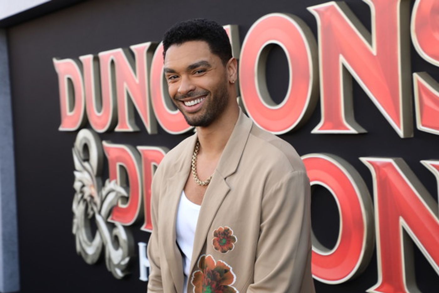Photos: Chris Pine, Regé-Jean Page & More Attend DUNGEONS & DRAGONS: HONOR AMONG THIEVES Premiere  Image
