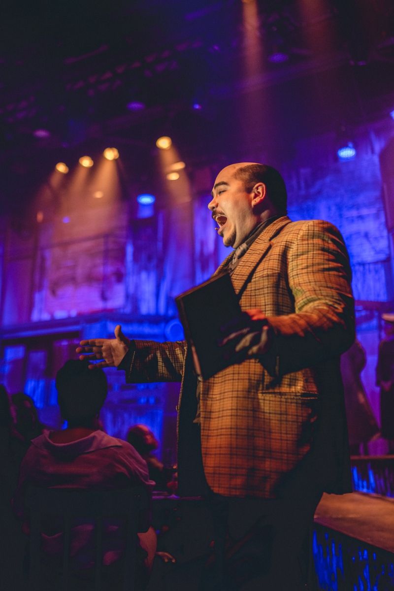 In an Immersive Venue, BONNIE & CLYDE - the 'Most Wanted Couple' of Broadway, Opens in Brazil  Image