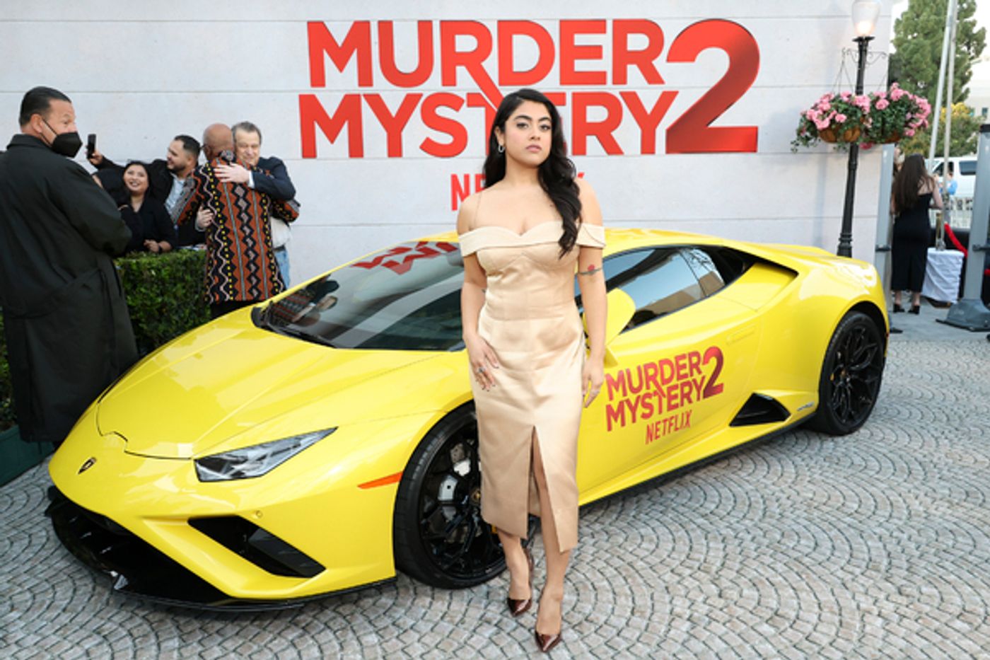 Photos: Jennifer Aniston, Adam Sandler & More Attend MURDER MYSTERY 2 Premiere  Image