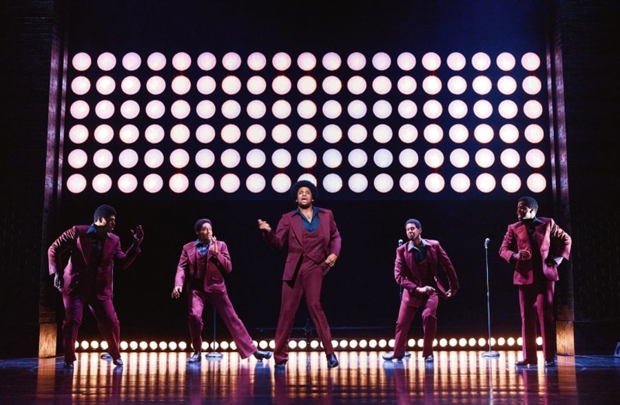 Review: AIN'T TOO PROUD at Bass Concert Hall Image